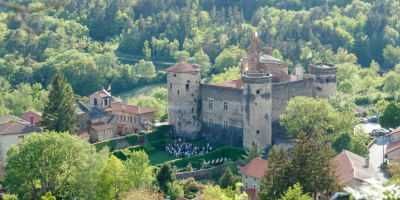 © Forteresse de Saint-Vidal